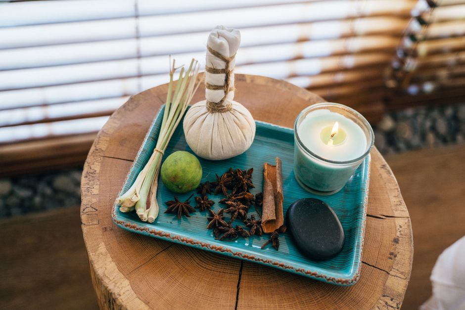 Sensual Massage for Couples: A Slow, Simple Guide to Reconnecting Through Touch